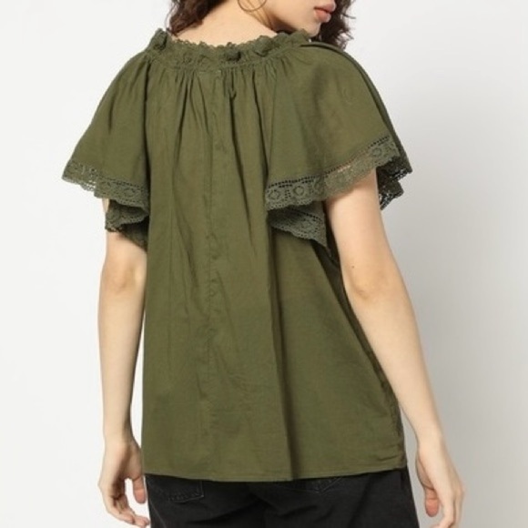 GAP Tie V-Neck Flutter Sleeve Lace Trim Size Medium - Picture 2 of 10